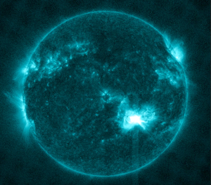 The Sun on May 9, 2024 as seen by SDO. Active region 3664 is the bright region on the lower right of the Sun's disk 
