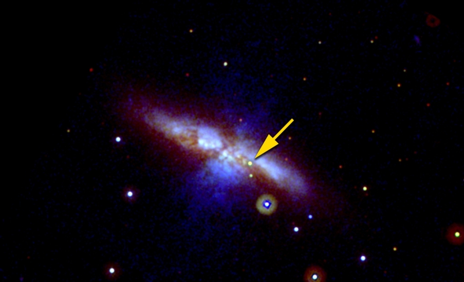 Swift UVOT image of SN 2014J in M82