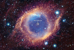 The Helix Nebula and its central X-ray bright source