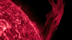 EUV image of a large solar promience seen by SDO on April 19. 2010